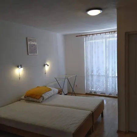 Hannah - Relax Dom Pod Orechom - 4i Holiday home *