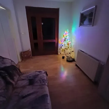 Hannah - Relax Dom Pod Orechom - 4i Trávnica